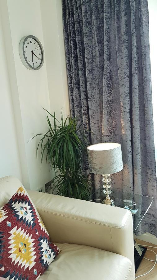 Marco Island -Spacious City Centre 2 Bedroom Apartment Nottingham Exterior foto